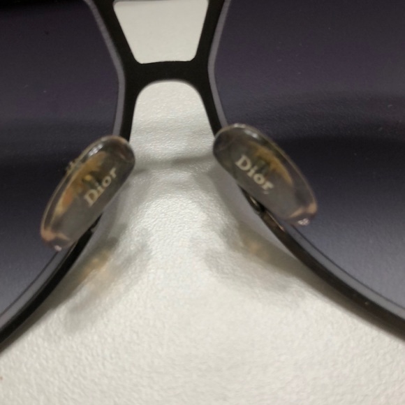 Authentic Christian Dior ladybird aviators - Picture 5 of 7